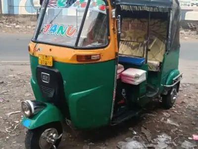 2016 Model Auto Rickshaw 2016 Model Auto Rickshaw