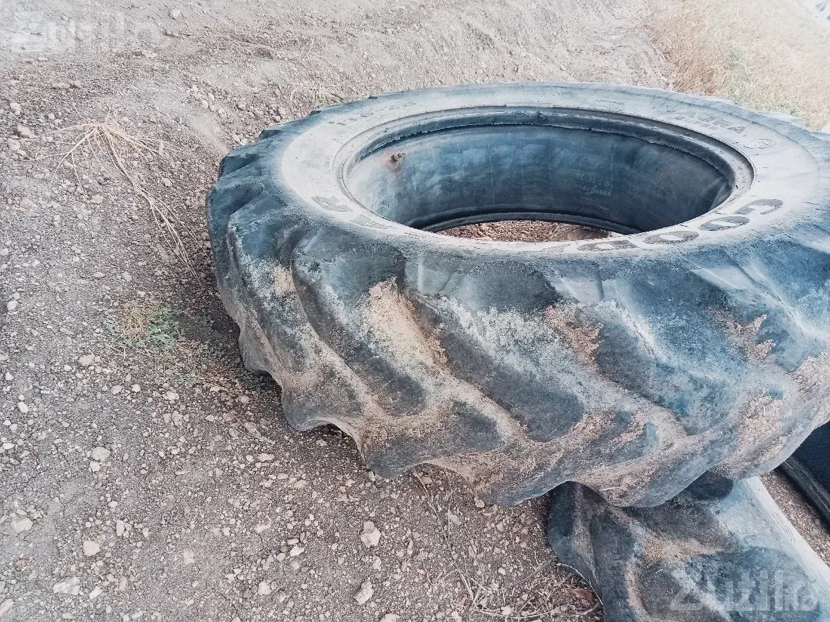 Used Goodyear Tractor Tyre 12.4-28 - Auto Parts - Adityana - Image 2