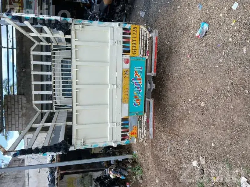 Mahindra Bolero Pickup 2018 Truck - ટ્રક અને લોરી - રાણપુર - Image 3