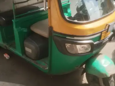 TVS King CNG Auto Rickshaw 2017 Model TVS King CNG Auto Rickshaw 2017 Model