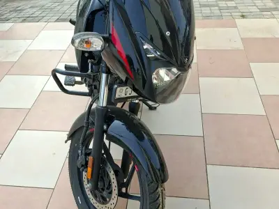 2024 Bajaj Pulsar Bike Black