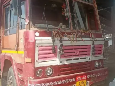 2011 6 Wheel Truck in Running Condition 2011 6 Wheel Truck in Running Condition