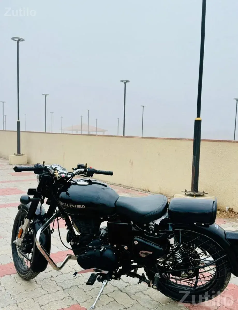 Royal Enfield Classic 350 2021 Bike - Bikes - Manavadar - Image 3