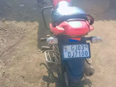 2010 Bajaj Discover Motorcycle