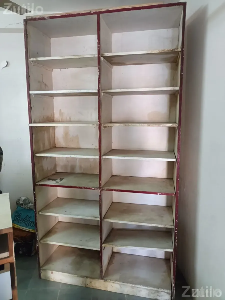 Counter table and book kabat - Office Furniture - Ahmedabad City - Image 2