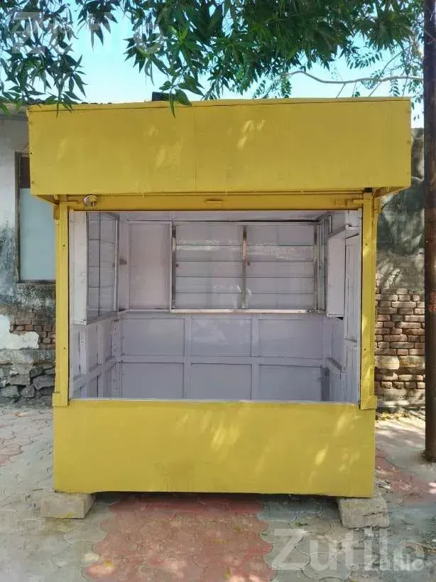 7.5 x 5 Cabin Kiosk with Furniture - Shops - Gondal - Image 2