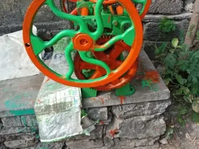 Manual Sugarcane Juice Machine Manual Sugarcane Juice Machine