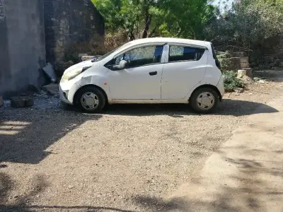 White Small City Car for Quick Sale