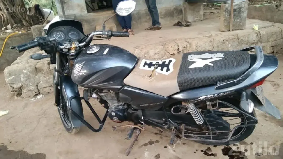 Honda commuter bike 2014-2015 model - બાઇક્સ - કેશોદ - Image 3