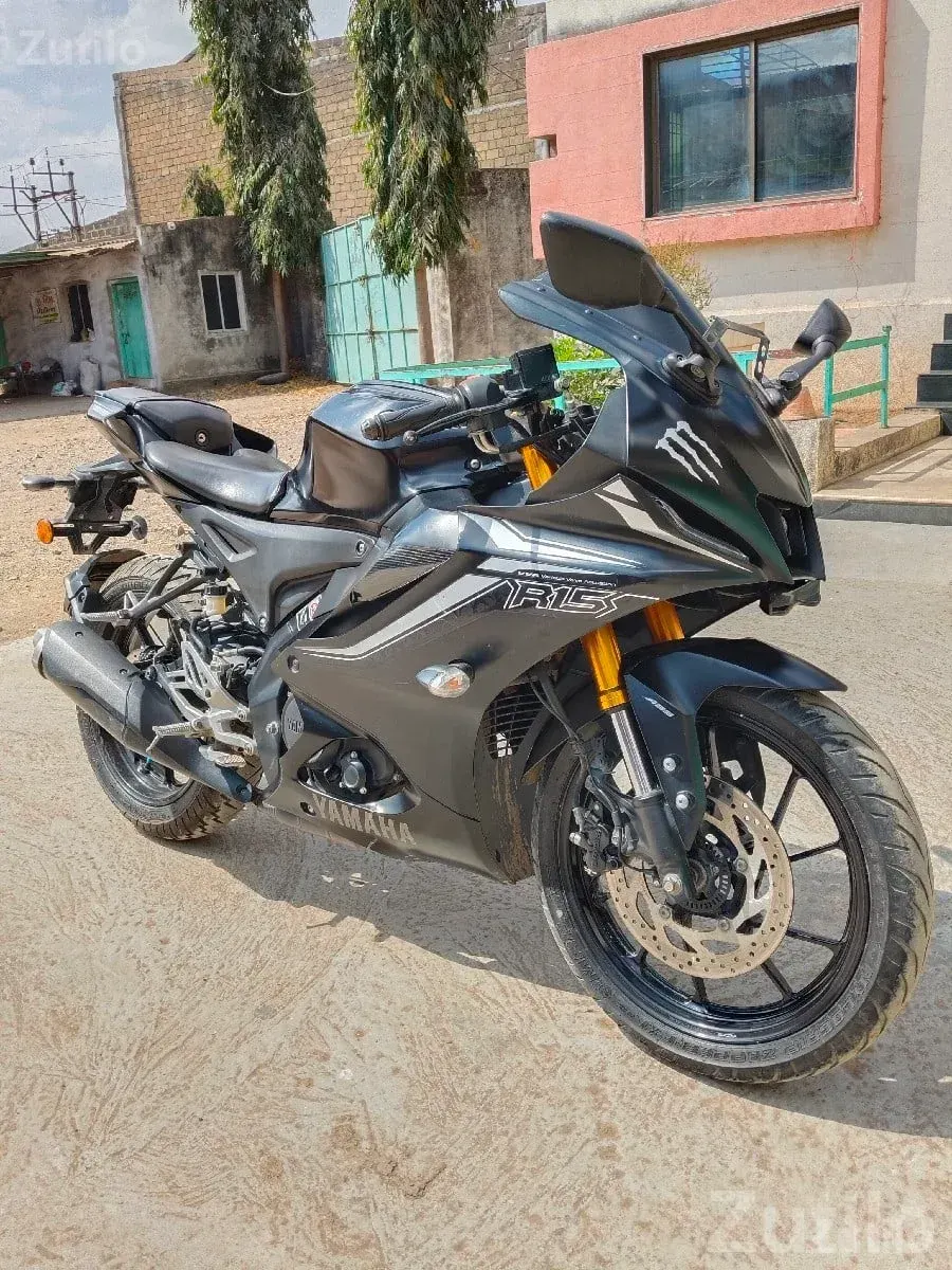 Yamaha R15 V4 2023 Model Bike for Sale - Bikes - Keshod - Image 3