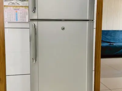 Samsung 315 liter Refrigerator Samsung 315 liter Refrigerator