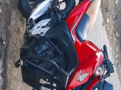 Honda Hornet 2017 Red Motorcycle Honda Hornet 2017 Red Motorcycle