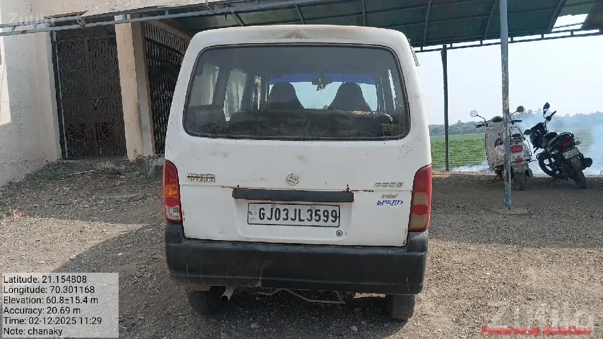 Used Maruti Eeco White Family Van - કાર - બાબરા - Image 2