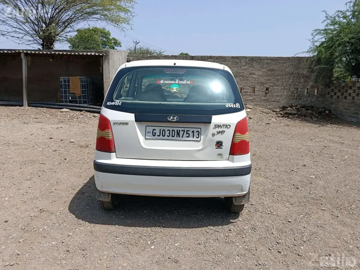 Hyundai Santro 2011 Model with AC - Cars - Tankara - Image 4