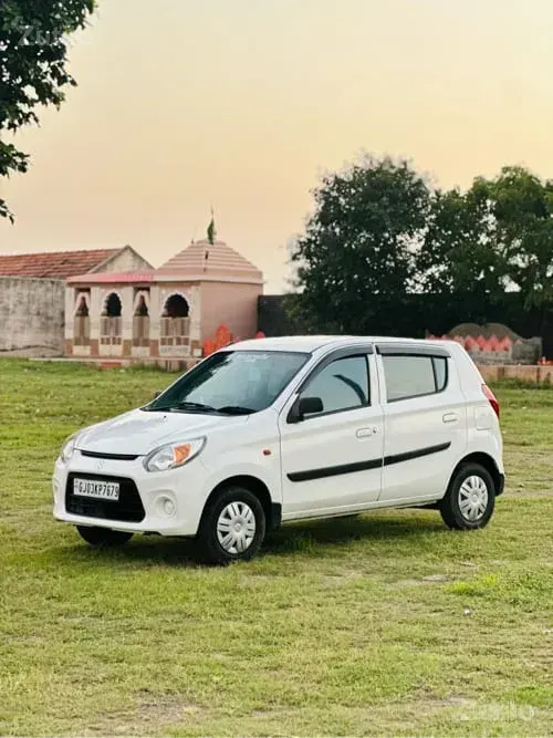 Alto 800 Lxi Petrol - કાર - માંગ્રોળ - Image 3