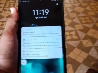 Android Smartphone with Waterdrop Display Android Smartphone with Waterdrop Display