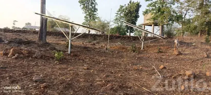 Solar Panel Setup with Motor Wire and Pipe - પમ્પ અને મોટર્સ - ડેડીયાપાડા - Image 4