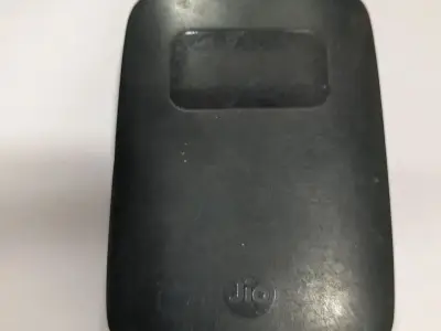 Jio Wireless Wi-Fi Router Hotspot Device Jio Wireless Wi-Fi Router Hotspot Device