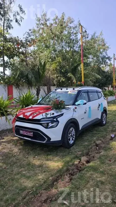 7 Seater Car on Rent for Tours and Weddings - Vehicle Rentals - Jasdan - Image 4