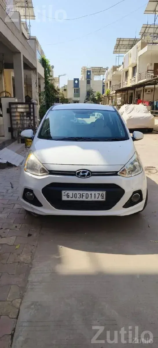 Hyundai Grand i10 2013 Diesel Hatchback - Cars - Junagadh City - Image 2