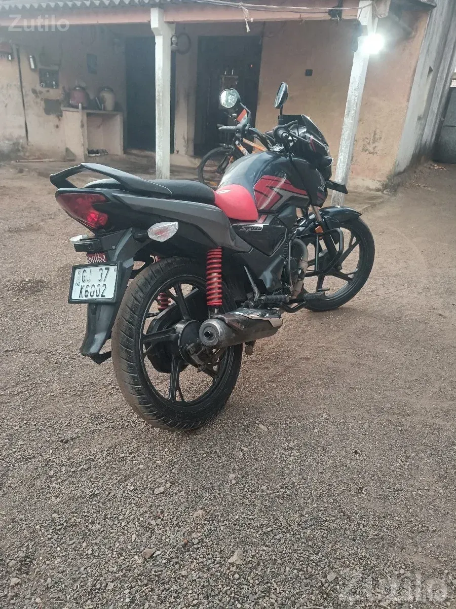 2022 Honda commuter bike single owner - Bikes - Khambhalia - Image 2