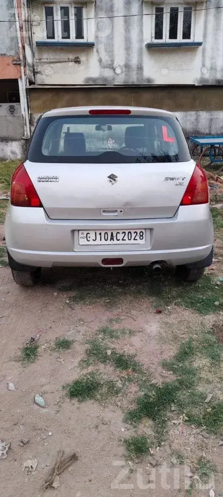 Maruti Suzuki Swift 2007 Petrol CNG - કાર - વડોદરા શહેર - Image 2
