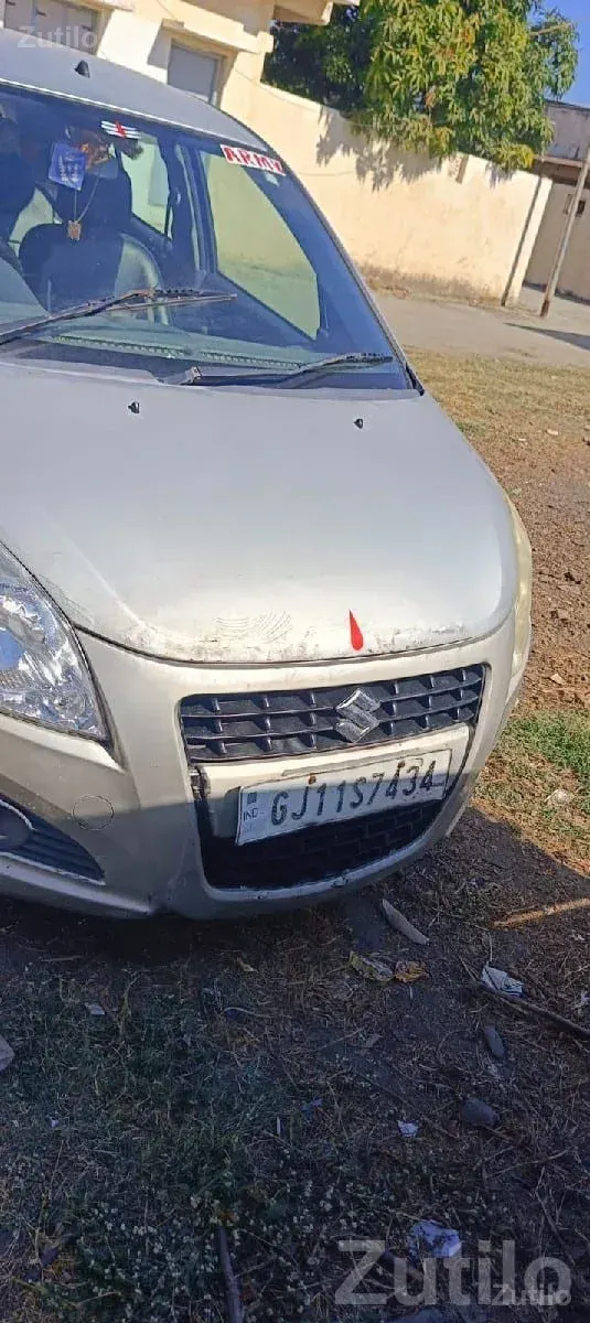 Maruti Suzuki Ritz Silver Hatchback - Cars - Keshod - Image 2