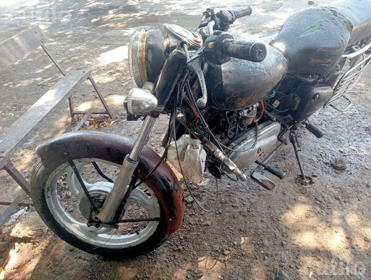 Diesel Bullet Self Start Bike - બાઇક્સ - માંગ્રોળ - Image 3