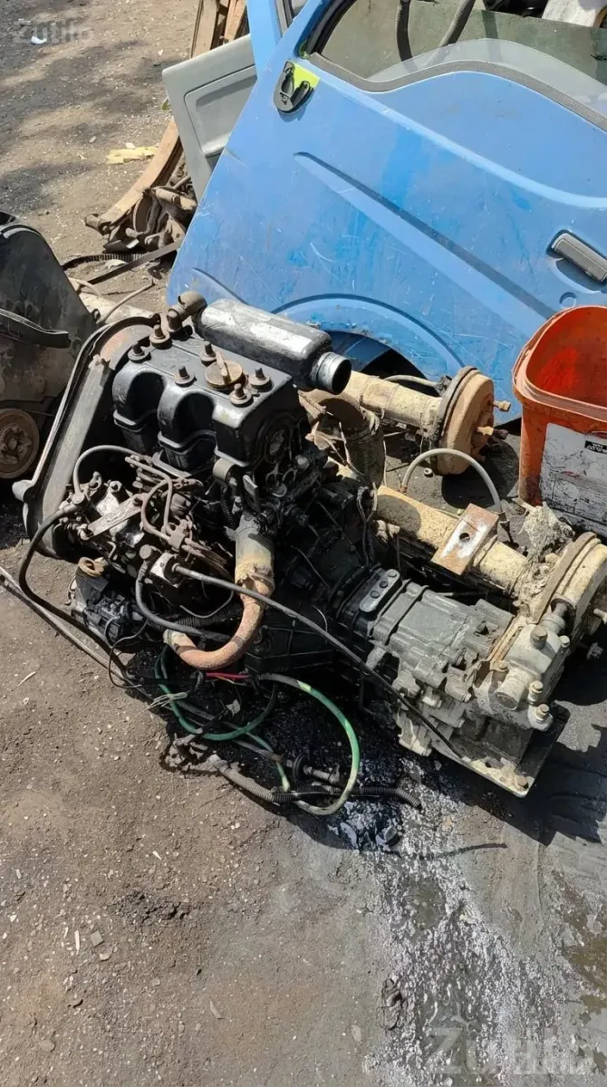 Chota Hathi Engine & Spare Parts Lot - કાર - અમદાવાદ શહેર - Image 3