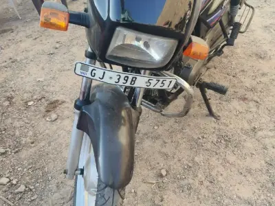 2024 Hero Splendor Bike 1 Owner 2024 Hero Splendor Bike 1 Owner