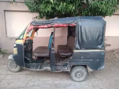 2011 Passenger Auto Rickshaw for Sale