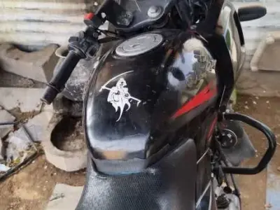 2014 Motorcycle Black with 2 New Tyres