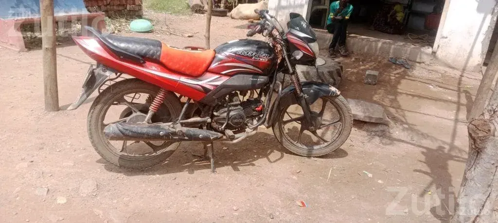 Hero Passion Pro 125 Bike 2017 Model - બાઇક્સ - દાહોદ - Image 3