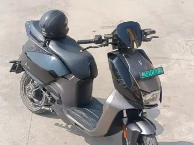 Hero Vida V1 Plus Electric Scooter Grey Hero Vida V1 Plus Electric Scooter Grey