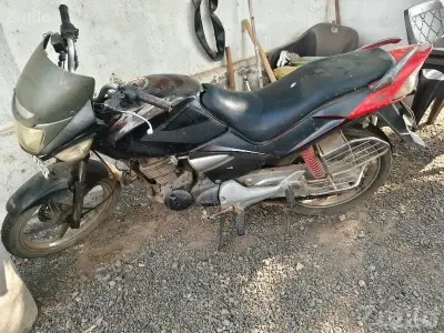 Used Hero Honda CBZ 2011 Motorcycle Used Hero Honda CBZ 2011 Motorcycle