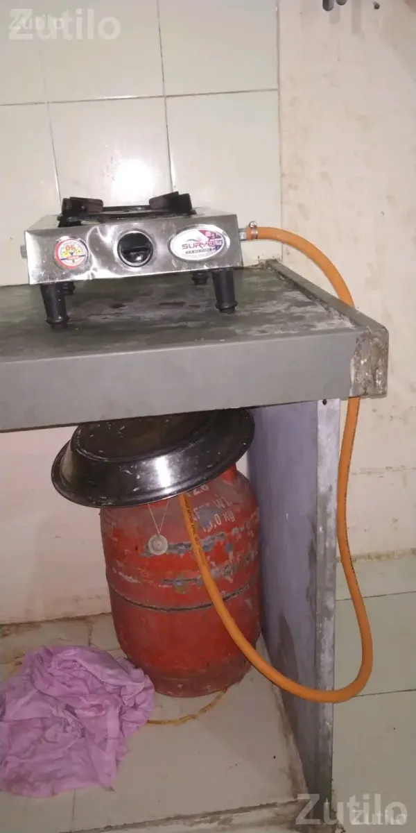 Gas Stove with Kitchen Utensils Set - Gas Stoves / Induction Cookers - Rajkot City - Image 3