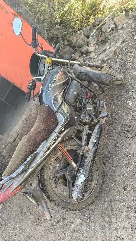 Hero Passion Pro 2015 Used Bike - બાઇક્સ - ભેસાણ - Image 2