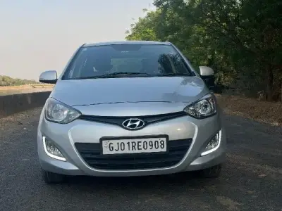 i20 sportz ABS -2014 model i20 sportz ABS -2014 model