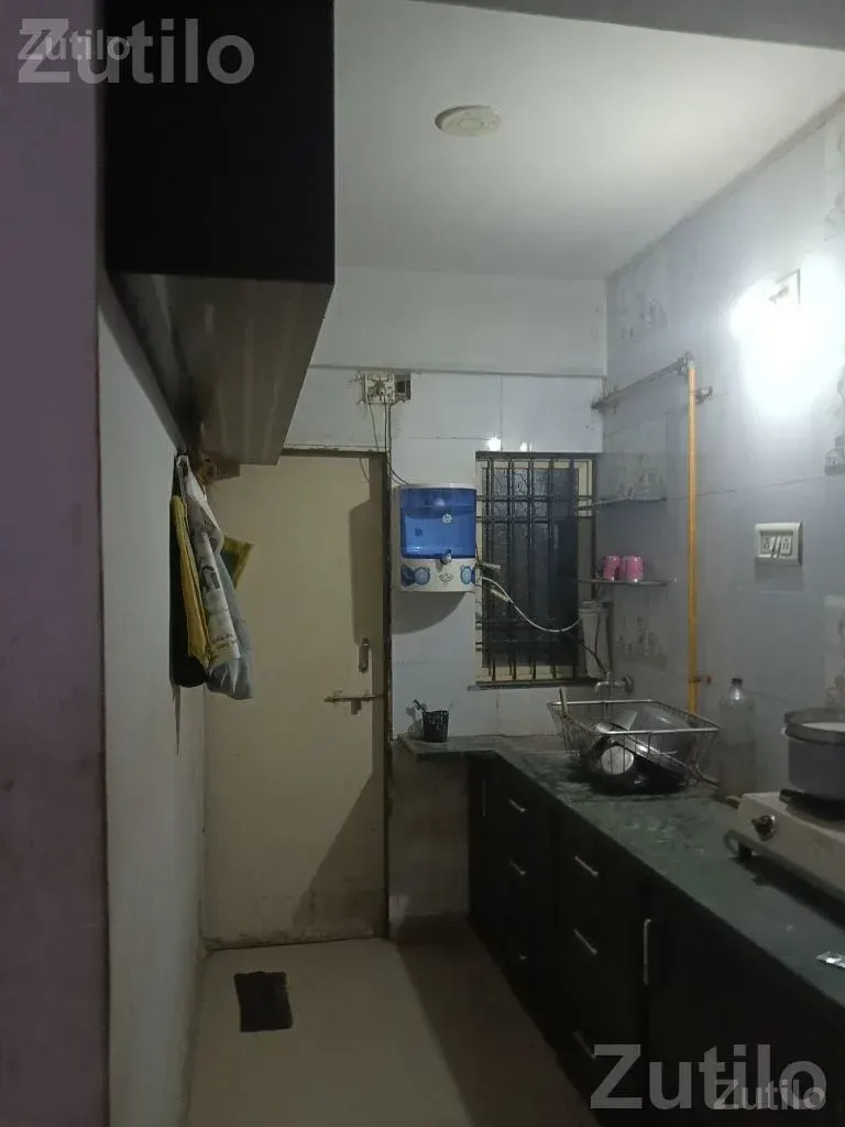 Furnished Home with Fitted Kitchen - House for Sale - Jamjodhpur - Image 2
