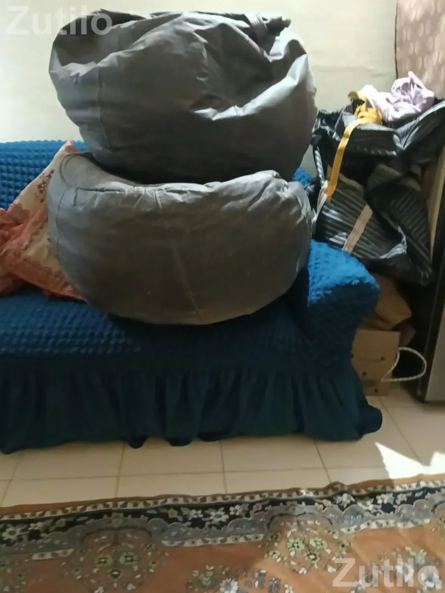 bean bags two numbers - સોફા સેટ અને કાઉચ - દસ્ક્રોઇ - Image 1