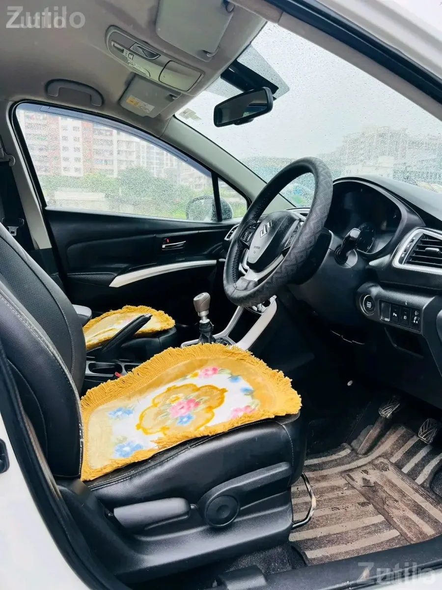 Maruti Suzuki S-Cross 1.6 Alpha - Cars - Surat City - Image 3