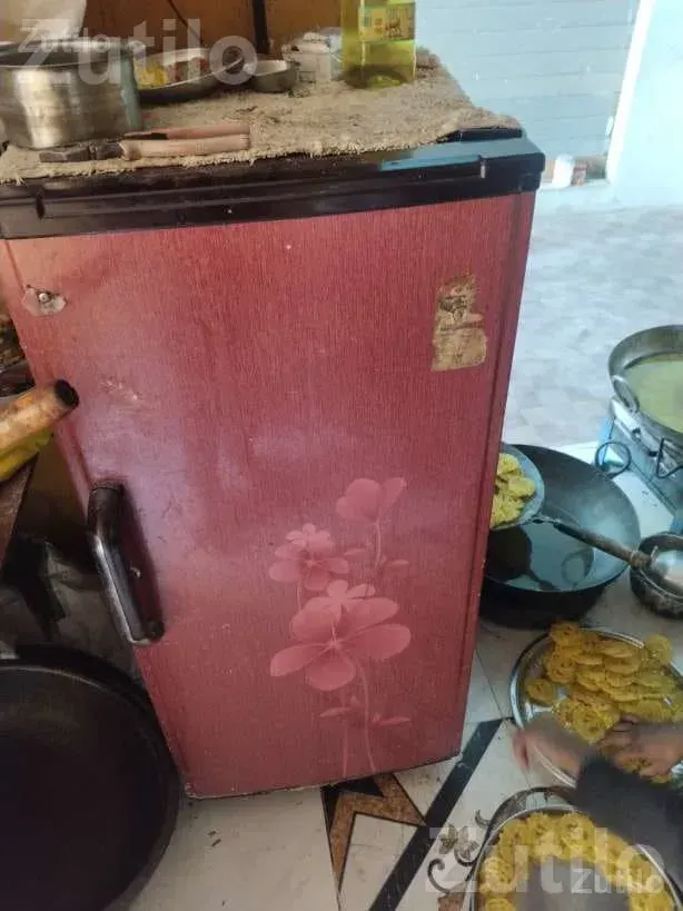 Farsan Shop Setup Items with Counter and Showcase - ઓફિસ સાધનો અને સપ્લાય - ભાણવડ - Image 4