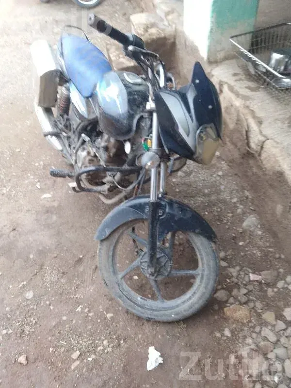 Bajaj Discover 100cc 2009 Model Bike - બાઇક્સ - જુનાગઢ - Image 2