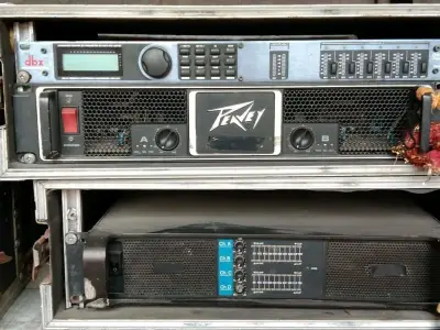 DJ setup sell urgently DJ setup sell urgently