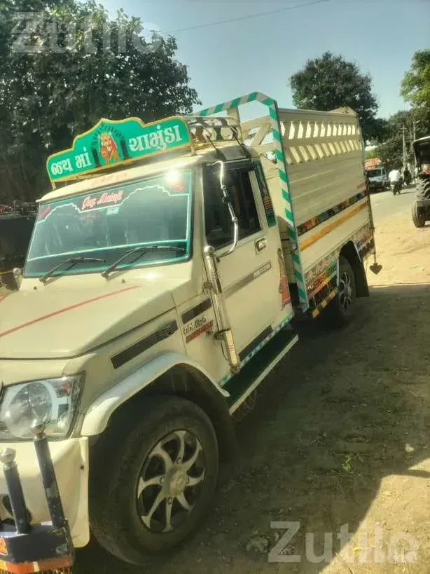 Mahindra Bolero Maxi Truck 2013 Single Owner - Trucks & Lorries - Vanthali - Image 3
