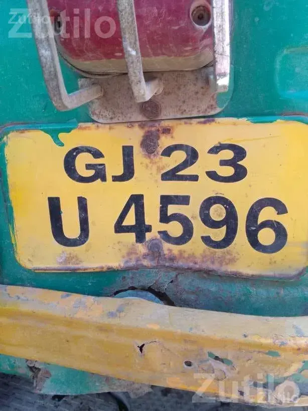2010 Model CNG Auto Rickshaw - ઓટો રિક્ષા - વિસાવદર - Image 2