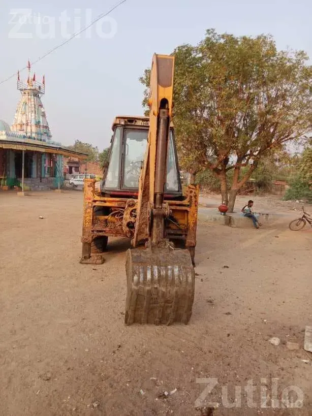 JCB 3DX Backhoe Loader 2010 Model - Construction Vehicles - Palanpur - Image 4