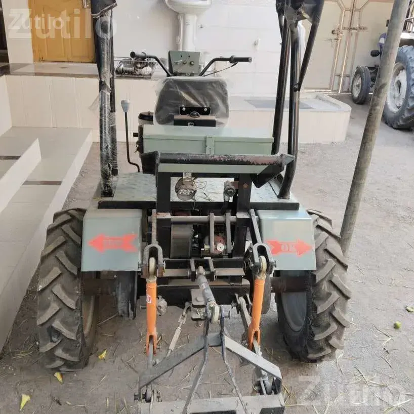 Shanedo Tempo in Good Running Condition - ઓટો રિક્ષા - રાણપુર - Image 4