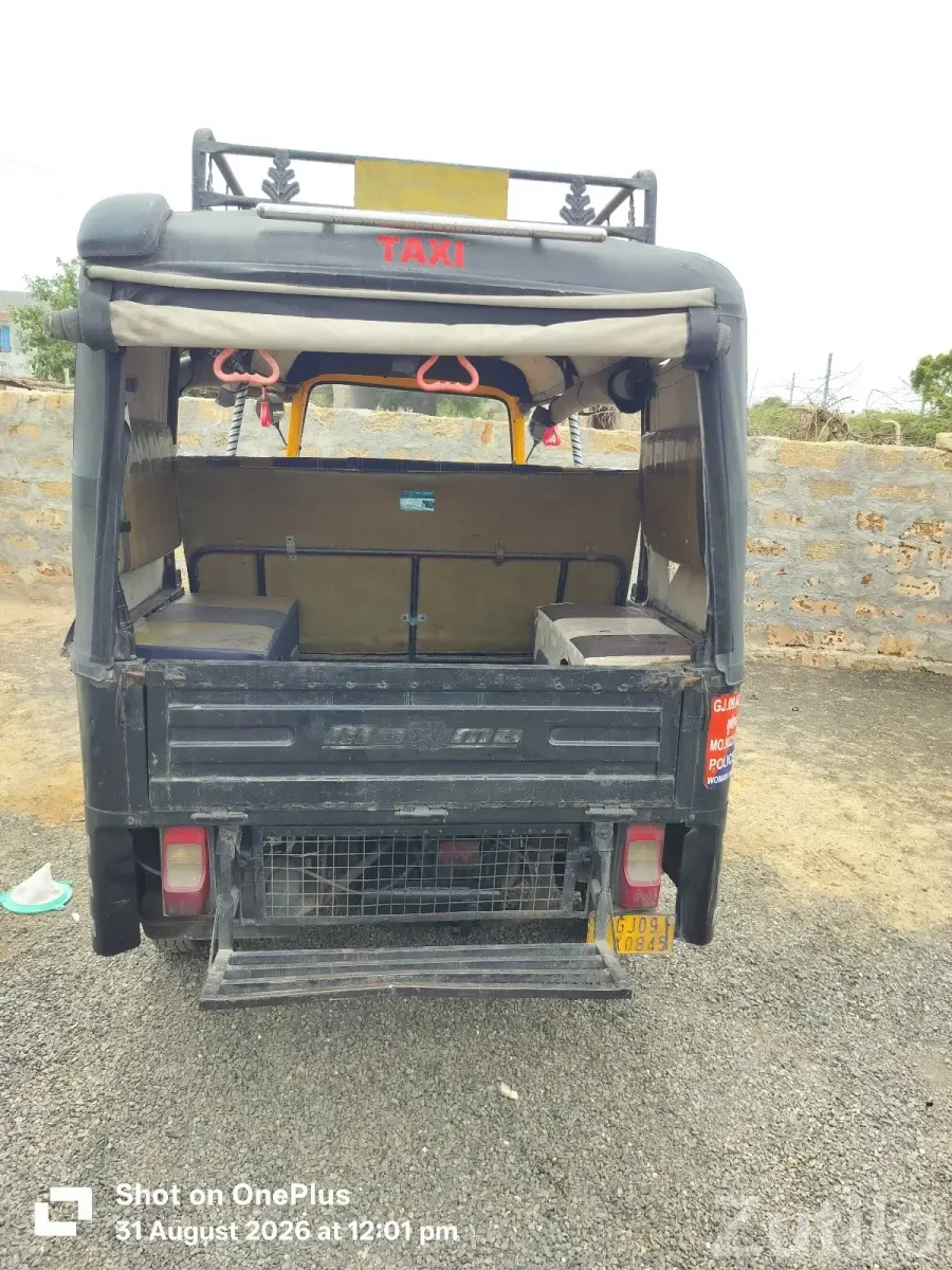 Bajaj mekshima - ઓટો રિક્ષા - દ્વારકા - Image 3