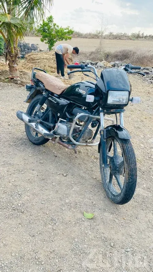 Hero Splendor 2014 Motorcycle for Sale - Bikes - Khambhalia - Image 3